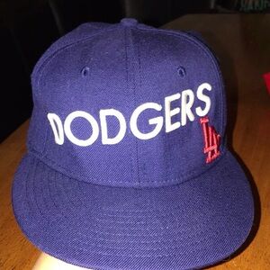 New kids Era Dodgers Cap in Navy with White & Red Embroidery